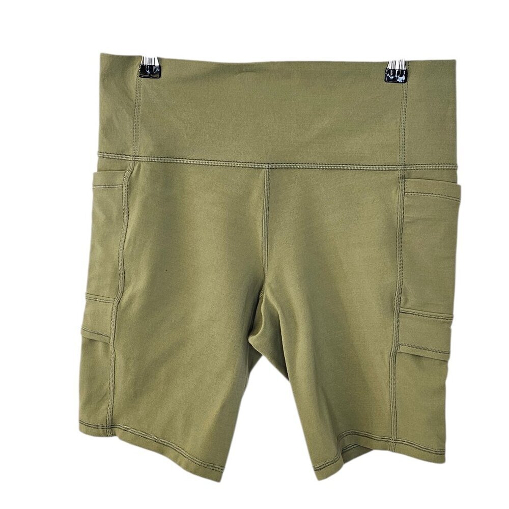 Athleta Salutation Stash Cargo 9" Shorts, Green, Athletic, Womens Size Large